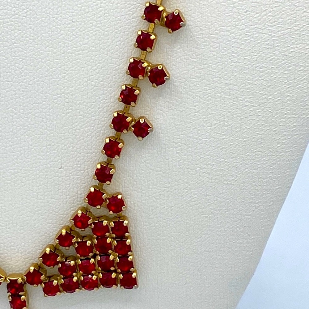 Vintage Brilliant Red Rhinestone Necklace - Picture 3 of 4